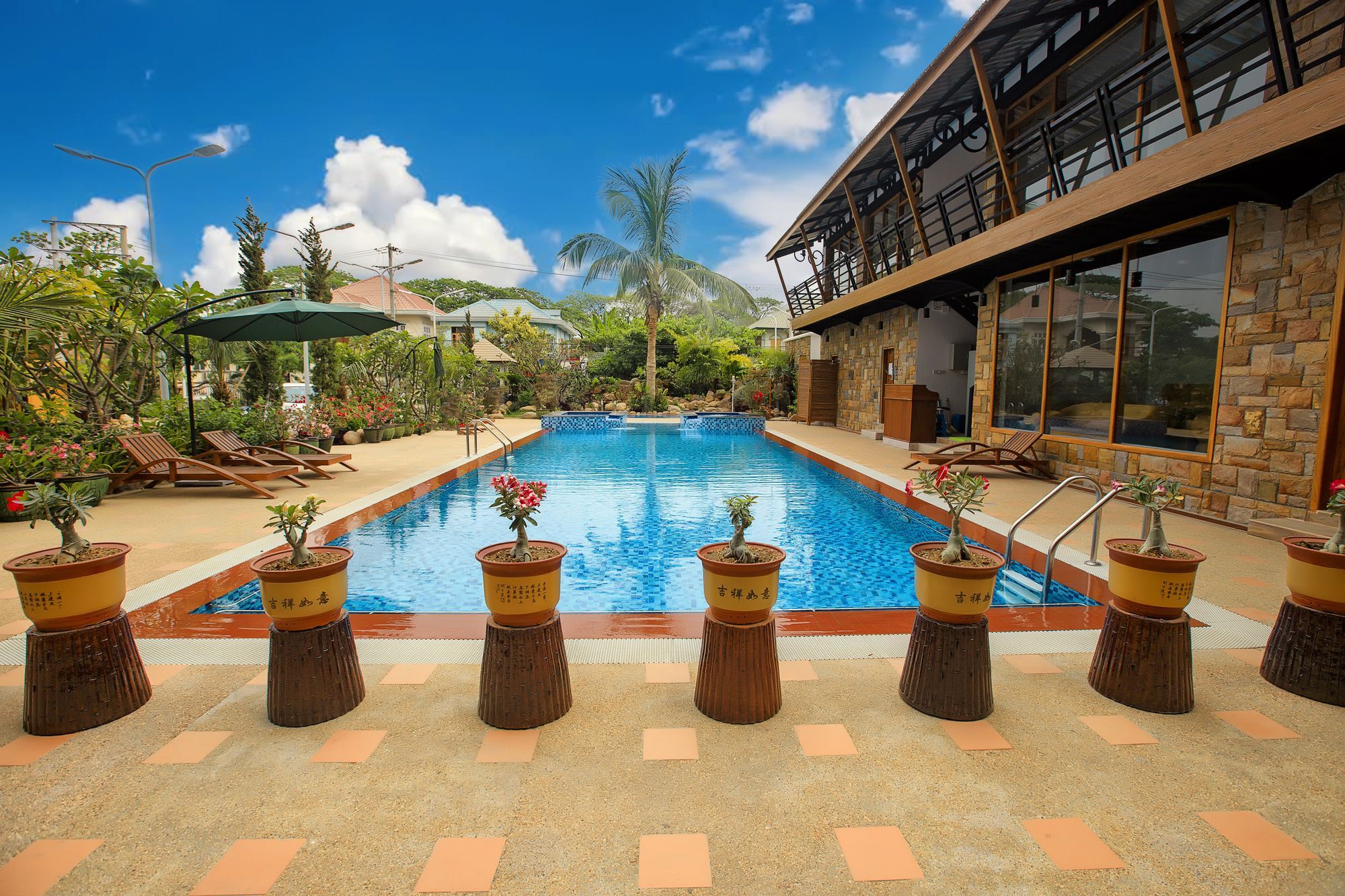 Mandalay Lodge Hotel Экстерьер фото